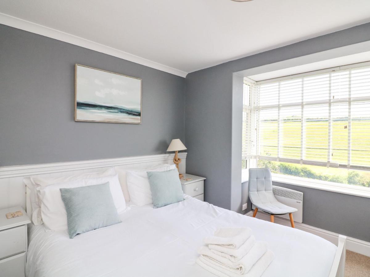 Paddler'S Rest Apartment Hope Cove Exterior photo